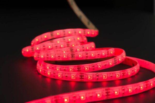 Finnlumor LED lenta 5m ar skaņas kontroli, krāsaina, 12V - Image 10
