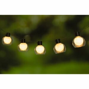 Tarmo 10 LED gaismas virtene ar saules bat.